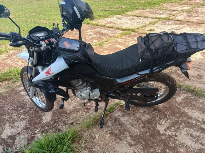 Motor nunca mexido dois pneu zero só pegar rodar e trabalhar