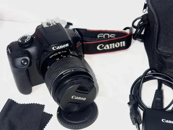 CÂMERA FOTOGRAFICA CANON T100 R$ 2.500,00.
