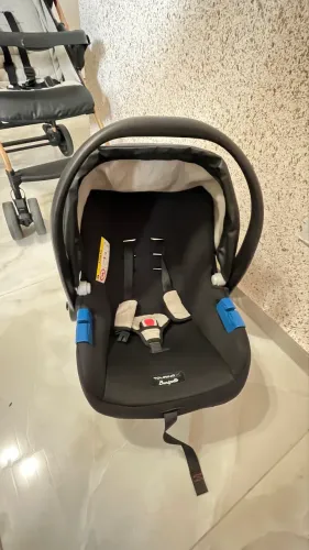 Bebê conforto 