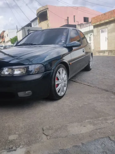 Chevrolet Vectra CD 2.2 16V / 2.0 16V Mec./aut. 1998
