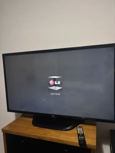 Vendo Smart TV LG 47 polegadas
