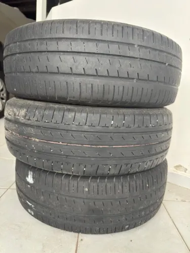 Pneus 3 usados Perfil aro15 195 65