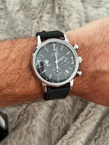 Relógio Timex Marlin Chronograph Peanuts Snoopy Joe Cool TW2Y48500 40mm