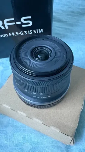 Lente RF-S 10-18mm f/4.5-6.3 IS STM