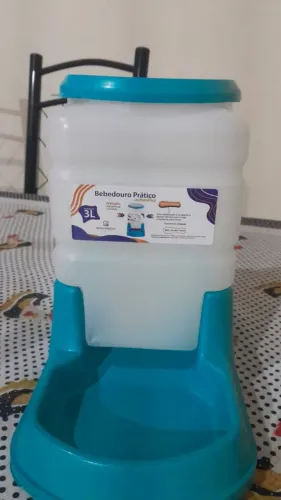 Bebedouro para gato