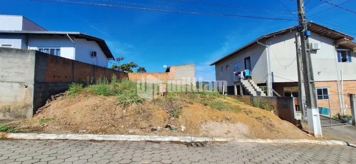 Excelente terreno em São Jõao Batista, bairro Timbezinho, a 2,5km do centro!