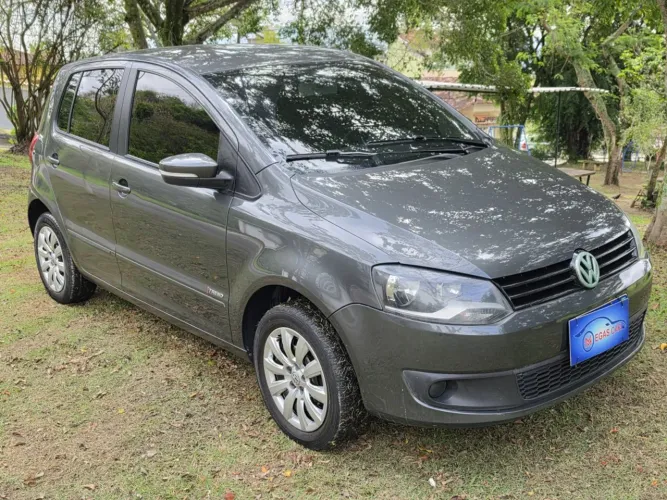 Volkswagen Fox 1.6 MI Total Flex 8V 5P 2014