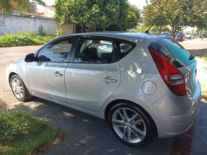Hyundai I30 2.0 16V 145cv 5P Aut. 2011