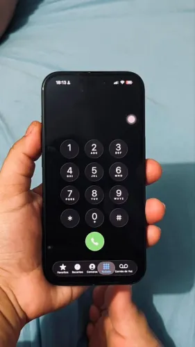 iPhone 15 Black