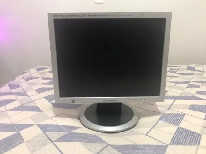monitor usado
