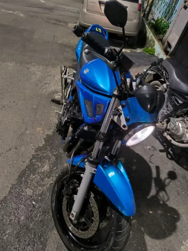 Imperdível linda bandit 650cc!! 