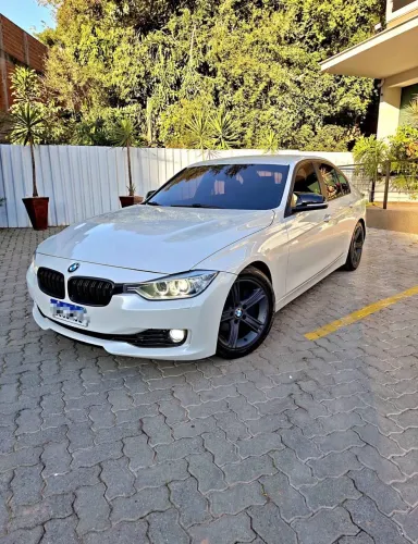 BMW 320I A 2.0 Turbo/activeflex 16V 184cv 4P 2014