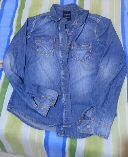 2 camisas jeans tamanho M