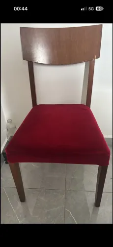 2 cadeiras almofadas por 60 as duas