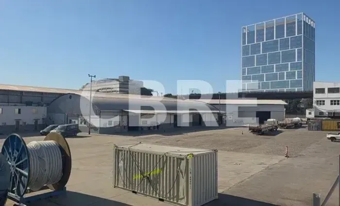 Laje Comercial para Locação no Batel, Curitiba Ed. Bruno Filgueira - 650 m²