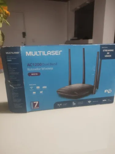 Roteador Wi-Fi AC1200 Dual Band Multilaser RE018 - Excelente Estado / Com Caixa