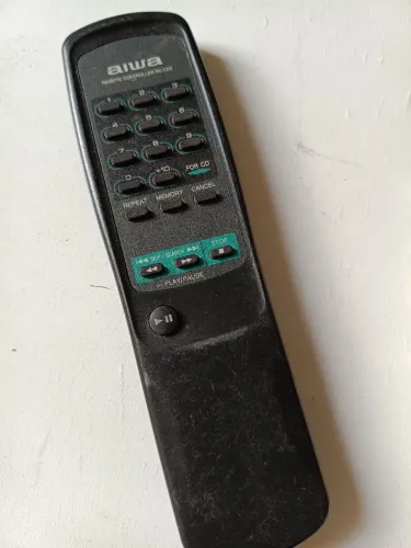 Controle remoto Aiwa mod: RC-CD2 