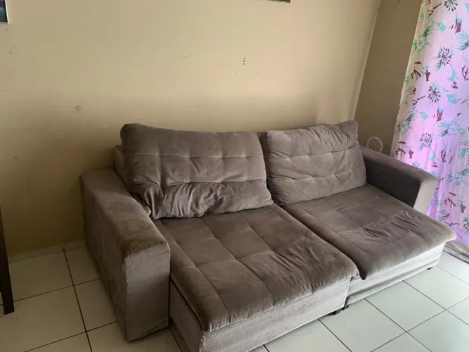 Vende-se sofá