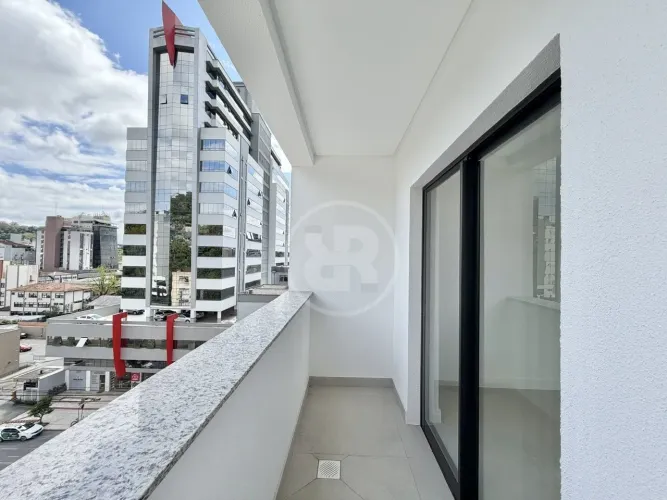 Apartamento com 1 Dormitório, Sacada e 1 Vaga à Venda no Centro de Blumenau/SC