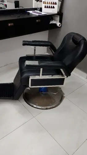 Cadeira Barbeiro ?