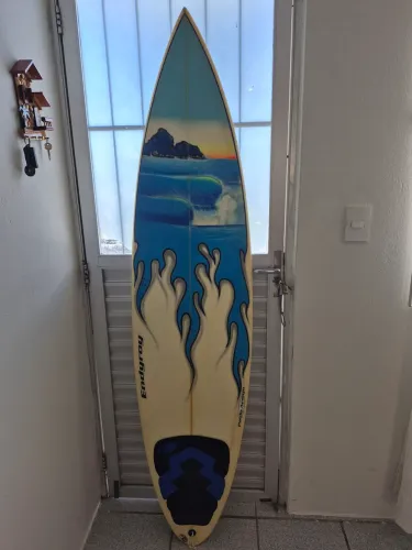 VENDO PRANCHA DE SURF ENDYROY