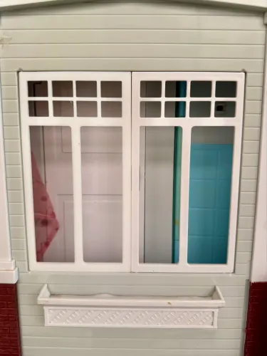 Janela de reposição para casa da Barbie 2005