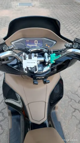 PCX  160 DLX ABS - UNICO DONO SEM DETALHES