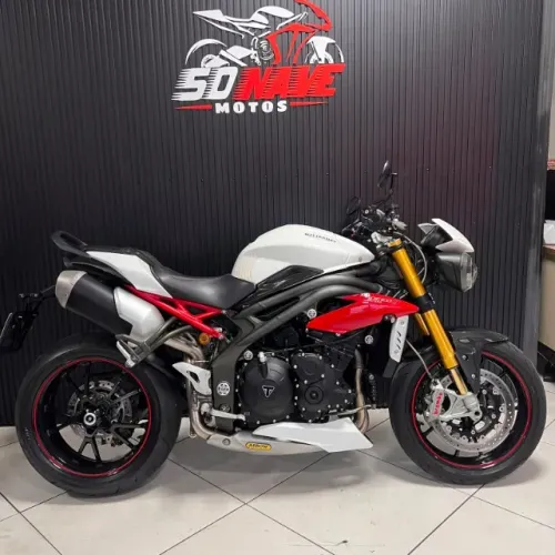 Triump Speed Triple 1050r 2017