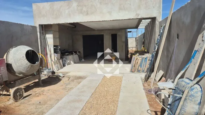 Casa nova com 2 quartos e área gourmet no Setor Santa Fé 2 em Taquaralto