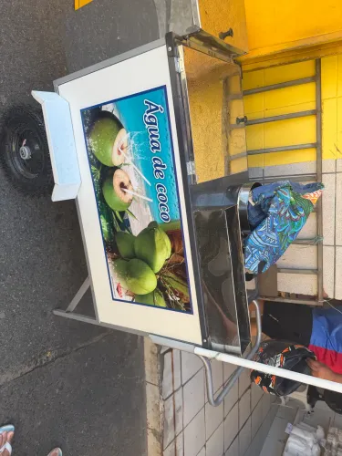 CARRINHO DE ÁGUA DE COCO