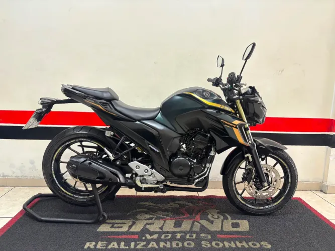 FAZER 250c 2024 ABS FLEX   (DIVIDIMOS 21x CARTAO )