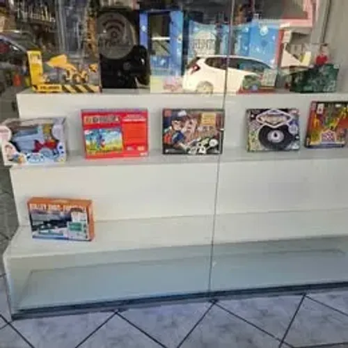 Móvel Expositor Vitrine para Loja - MDF Branco