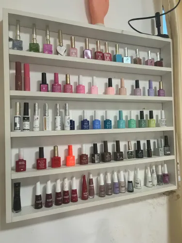 Vende-se esmaltes + expositor 
