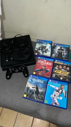 PlayStation 4 Slim com vários jogos, Aceito Ofertas