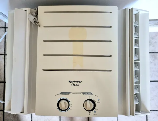 Vendo Springer 7 mil BTUs , em ótimo estado, com revisão recente