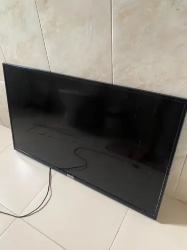 Retirada de peças: TV