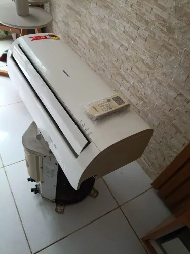 Ar condicionado Split 9000 BTUs