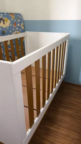 Berço que vira mini cama