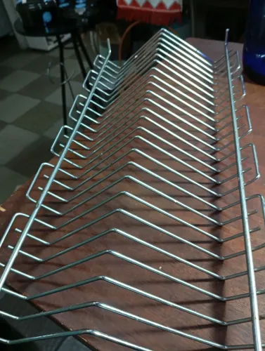 Organizador de pratos em inox para 21 pratos 