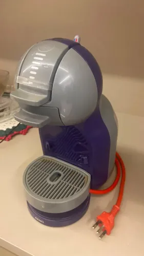 Cafeteira Nescafé Dolce Gusto Arno com Cápsulas - Ótimo Estado
