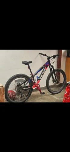 Vikingx tuff 25 aro 26 com mt 200 traseiro e dianteiro, suspensão absolute com trava