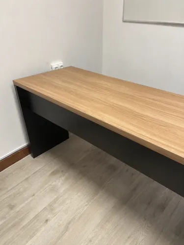 Mesa de Escritório em MDF - Premium | Robusta e Excelente Estado