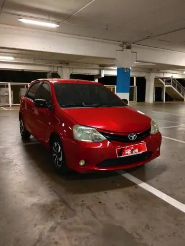 Toyota Etios XS 1.3 Flex 16V 5P Mec. 2013