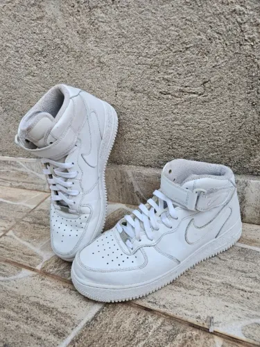 Tenis Nike Air Force Mid 41