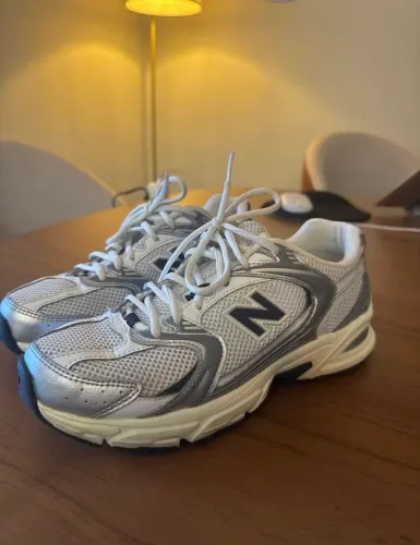 New Balance 530 tam 40