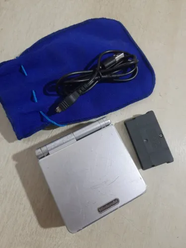 Game boy advance SP AGS-001 + jogo cars original