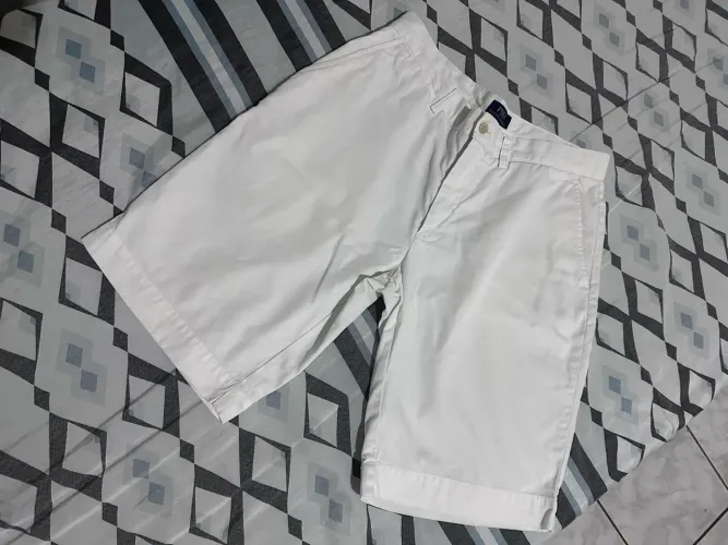 Bermuda Polo Ralph Lauren Original Branca - Tam. 32 (42 BR)