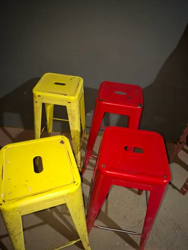Banquetas de Metal