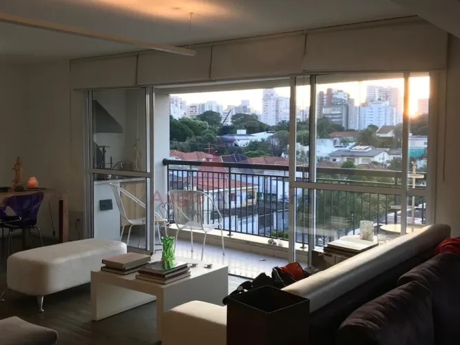 Apartamento mobiliado com 2 dormitórios