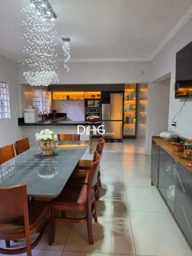 Casa a venda, 220m², 4 quartos, João Aranha, Paulínia/SP - R$800.000,00